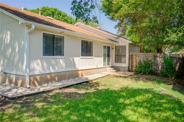 816 Russet Valley DR, Cedar Park, TX 78613