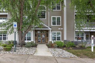 594 Saint Andrews Place, Manalapan, NJ 07726