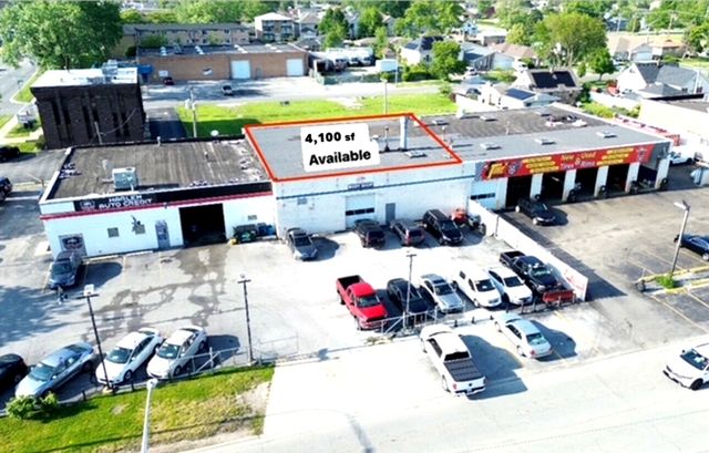 8251 S Harlem Avenue S, Bridgeview, IL 60455