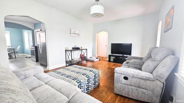 213 Van Dusen Avenue, Evansville, IN 47711