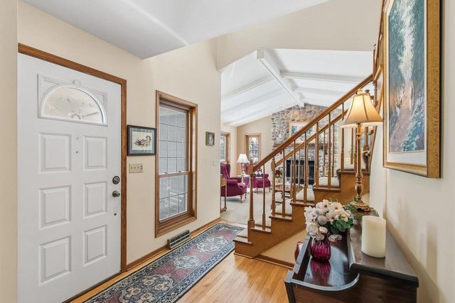 3341 N Chaucer Court, Janesville, WI 53545