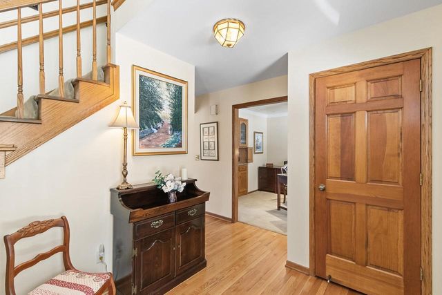 3341 N Chaucer Court, Janesville, WI 53545