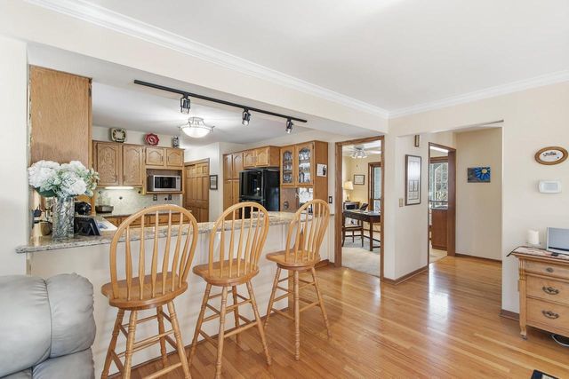 3341 N Chaucer Court, Janesville, WI 53545