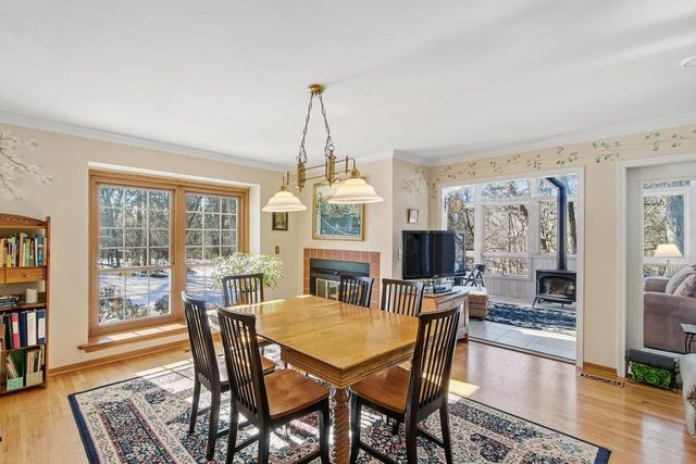 3341 N Chaucer Court, Janesville, WI 53545