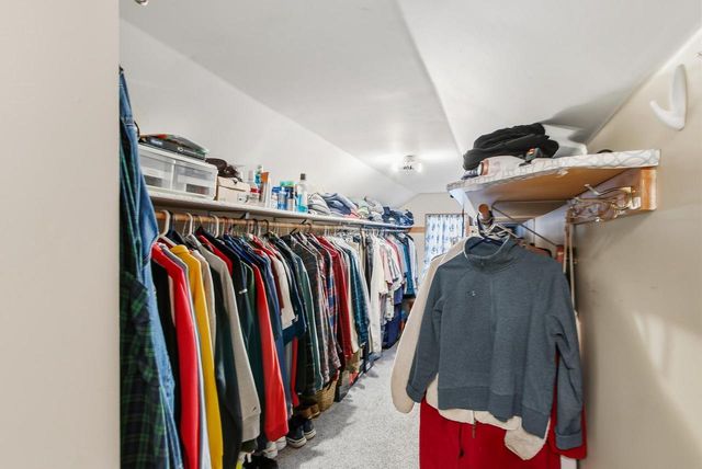 3341 N Chaucer Court, Janesville, WI 53545