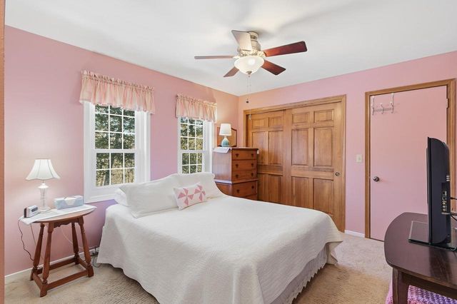 3341 N Chaucer Court, Janesville, WI 53545