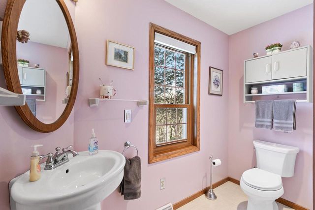 3341 N Chaucer Court, Janesville, WI 53545