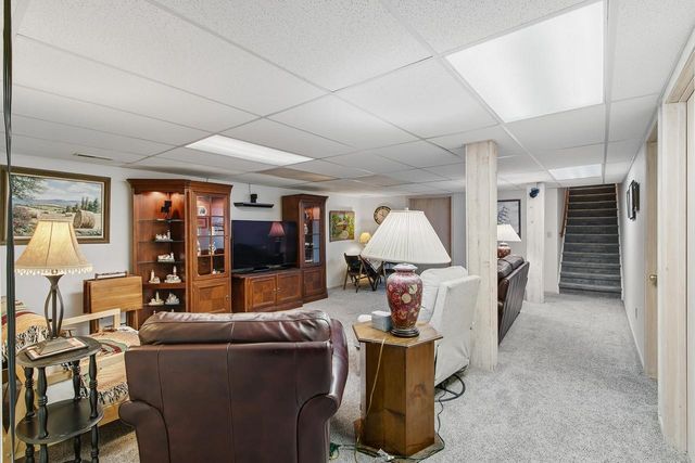 3341 N Chaucer Court, Janesville, WI 53545