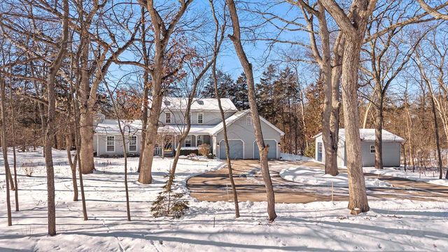 3341 N Chaucer Court, Janesville, WI 53545