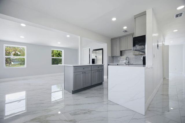 1517 NE 53rd Court, Pompano Beach, FL 33064