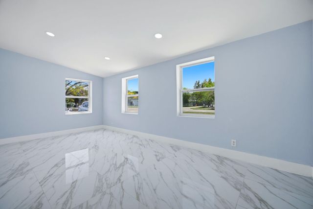 1517 NE 53rd Court, Pompano Beach, FL 33064