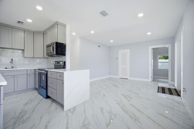 1517 NE 53rd Court, Pompano Beach, FL 33064