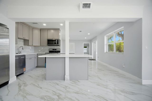 1517 NE 53rd Court, Pompano Beach, FL 33064