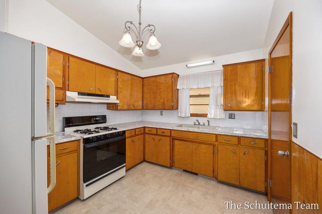 1824 Blandford Avenue Sw, City Of Wyoming, MI 49519