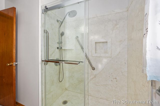 1824 Blandford Avenue Sw, City Of Wyoming, MI 49519