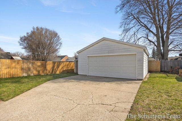 1824 Blandford Avenue Sw, City Of Wyoming, MI 49519