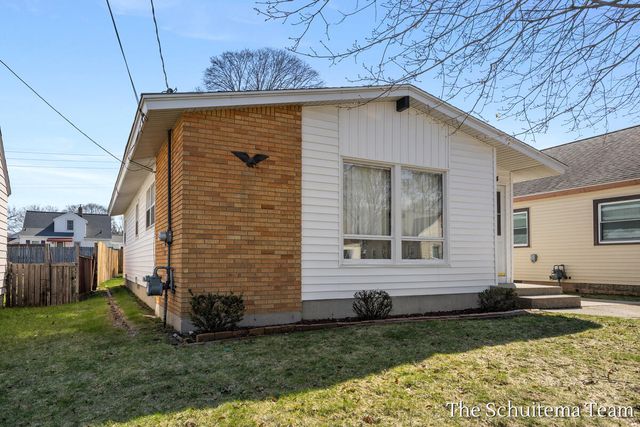 1824 Blandford Avenue Sw, City Of Wyoming, MI 49519