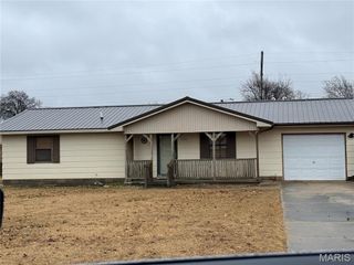 1710 Sidney Street, Malden, MO 63863