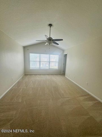 4225 CROWNWOOD Drive, Jacksonville, FL 32216
