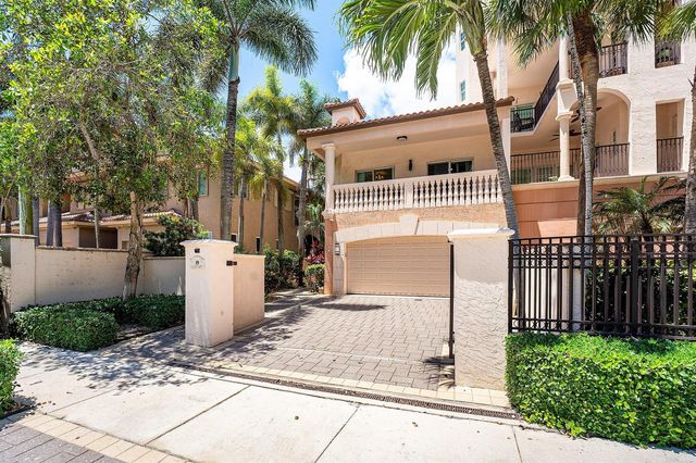 19 Hendricks Isle, Fort Lauderdale, FL 33301