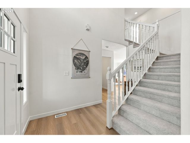 970 Sw 26TH St, Troutdale, OR 97060