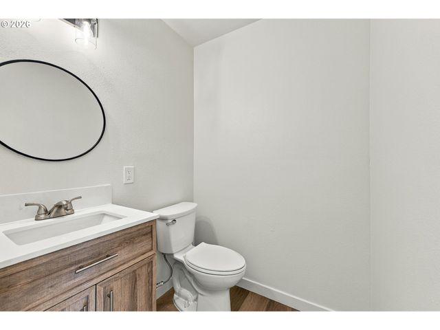 970 Sw 26TH St, Troutdale, OR 97060