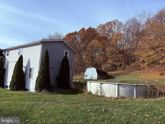 650 WEST ST, Everett, PA 15537