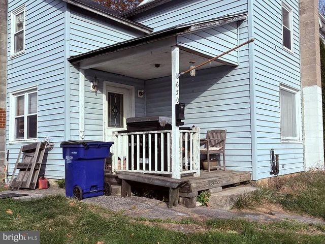 650 WEST ST, Everett, PA 15537