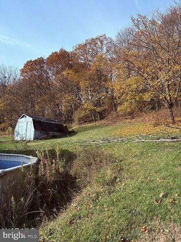 650 WEST ST, Everett, PA 15537