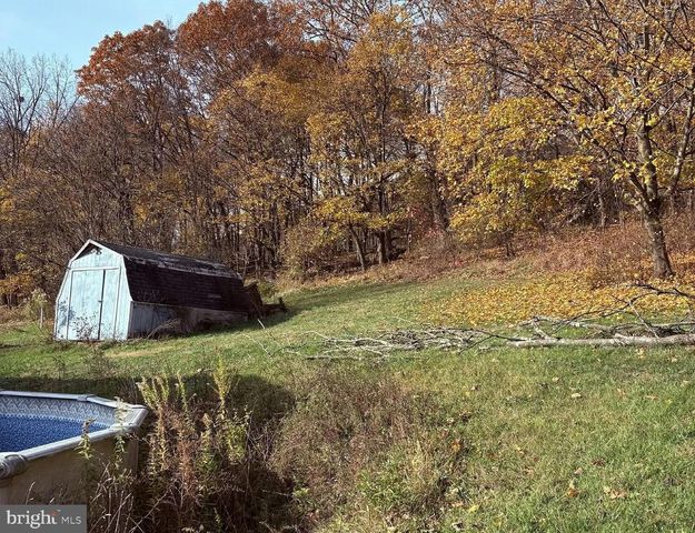 650 WEST ST, Everett, PA 15537