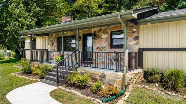 9815 E Brainerd Road, Ooltewah, TN 37363