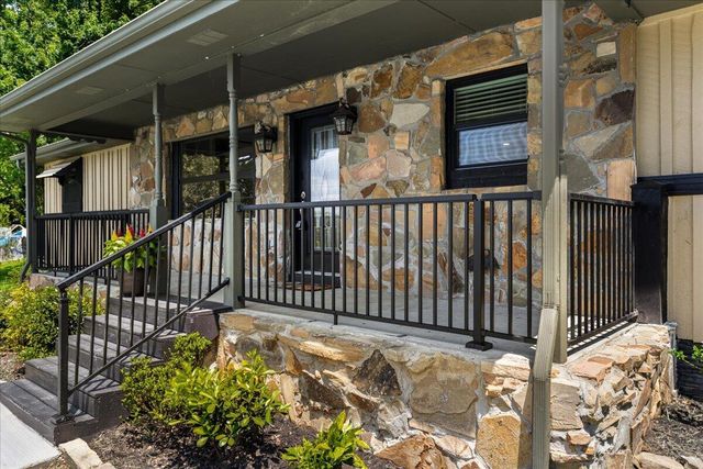 9815 E Brainerd Road, Ooltewah, TN 37363