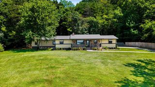 9815 E Brainerd Road, Ooltewah, TN 37363