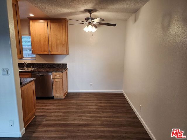 2540 S Barrington Avenue, Los Angeles, CA 90064