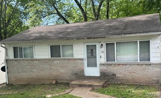 258 Becker Drive, Hazelwood, MO 63135