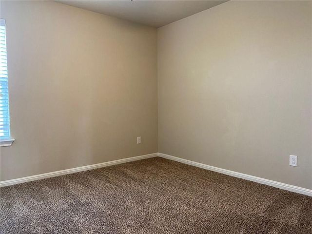 159 Plantain DR, Hutto, TX 78634