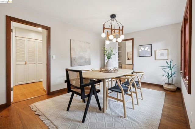 18 Arlington Ct, Kensington, CA 94707