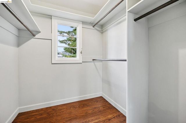 18 Arlington Ct, Kensington, CA 94707
