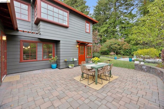 18 Arlington Ct, Kensington, CA 94707