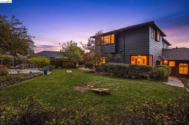 18 Arlington Ct, Kensington, CA 94707