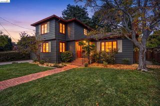 18 Arlington Ct, Kensington, CA 94707