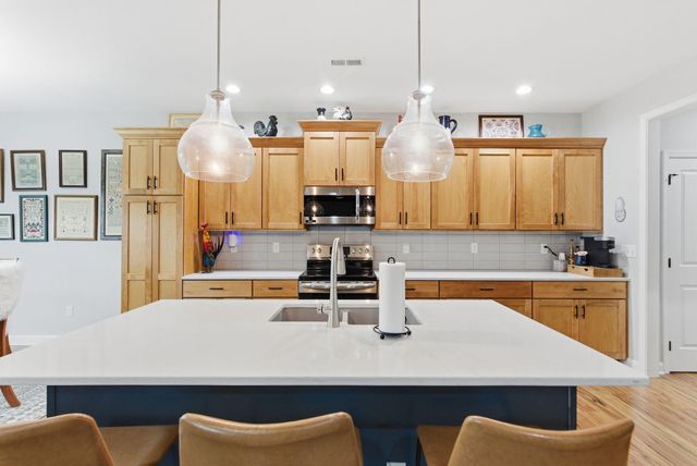 123 Camp Creek Way, Georgetown, KY 40324