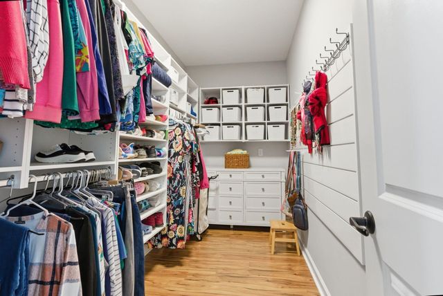 123 Camp Creek Way, Georgetown, KY 40324