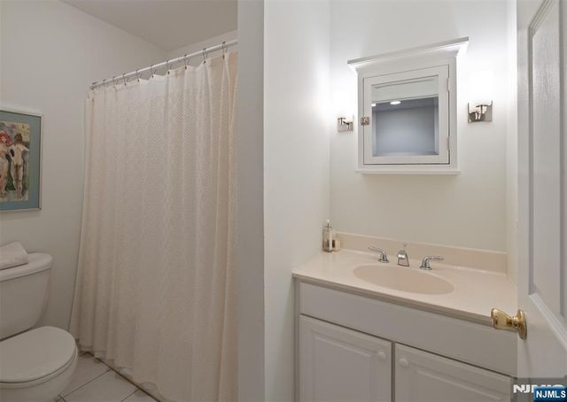 15 Riga Court, Scotch Plains, NJ 07076