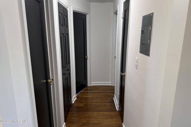 22 Manor Drive 205, Red Bank, NJ 07701