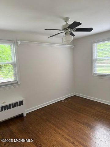 22 Manor Drive 205, Red Bank, NJ 07701