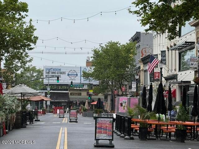 22 Manor Drive 205, Red Bank, NJ 07701