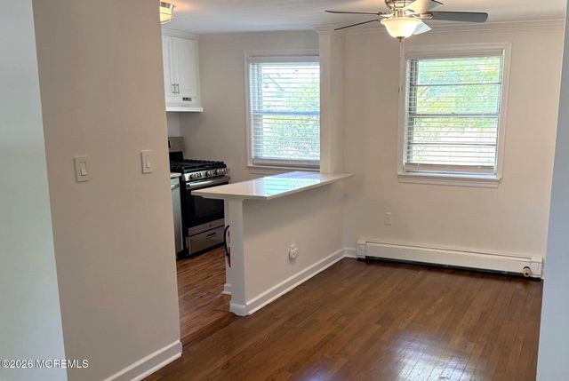 22 Manor Drive 205, Red Bank, NJ 07701