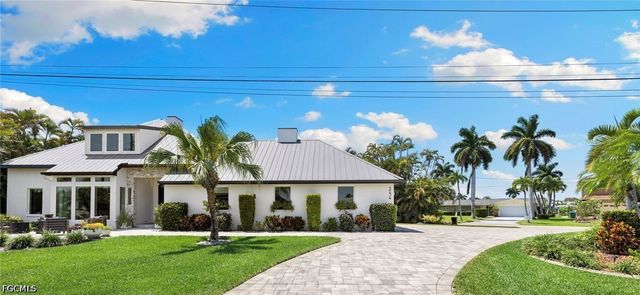 5234 Savoy CT, Cape Coral, FL 33904