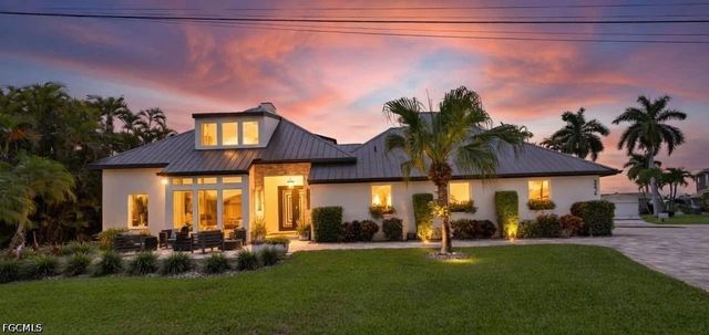 5234 Savoy CT, Cape Coral, FL 33904